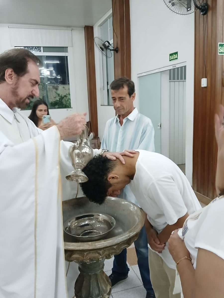 Batismo. Dia 2610 às 1930h. Paróquia Santa Rita. (3)