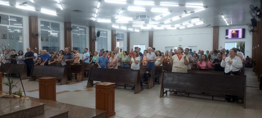 Encerramento das 24 horas de adoração santa rita bauru (2)
