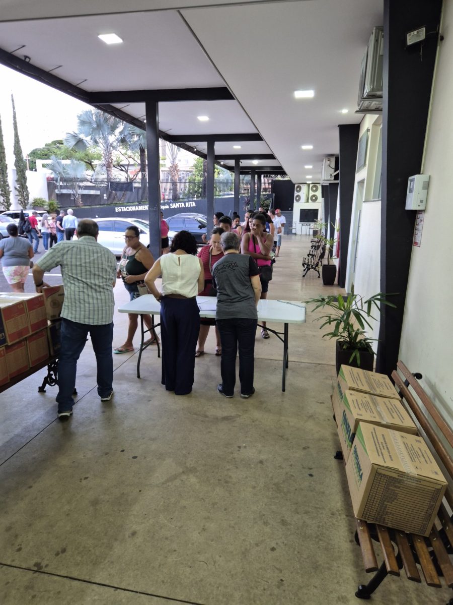 Entrega de cesta 25 janeiro santa rita bauru (1)