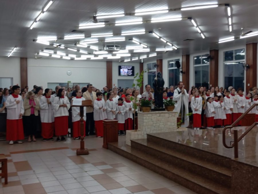 Missa de investidura dos novos coroinhas na Santa Rita (2)